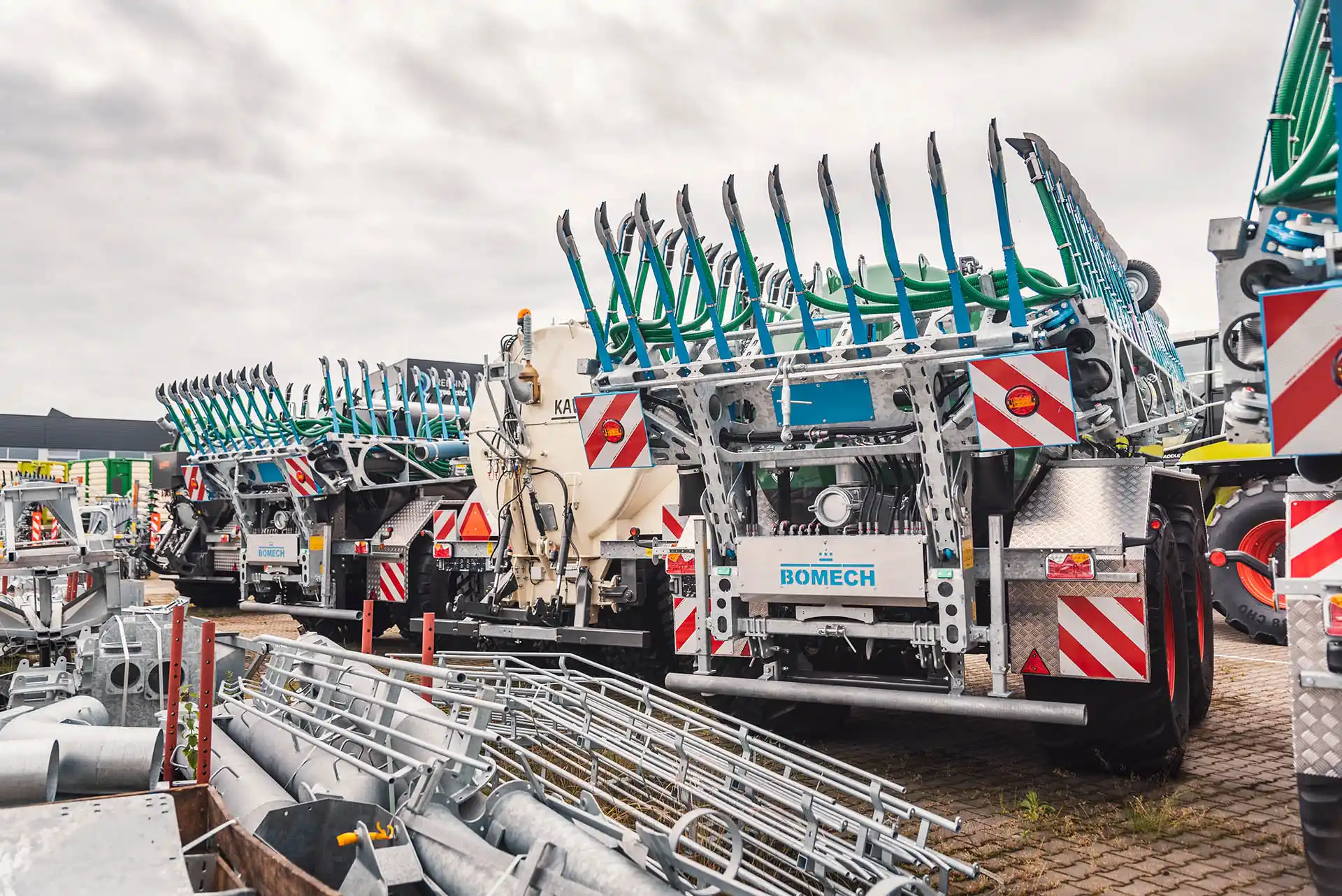 Reesink-Production-Tralert-landbouw-werktuigen (1)