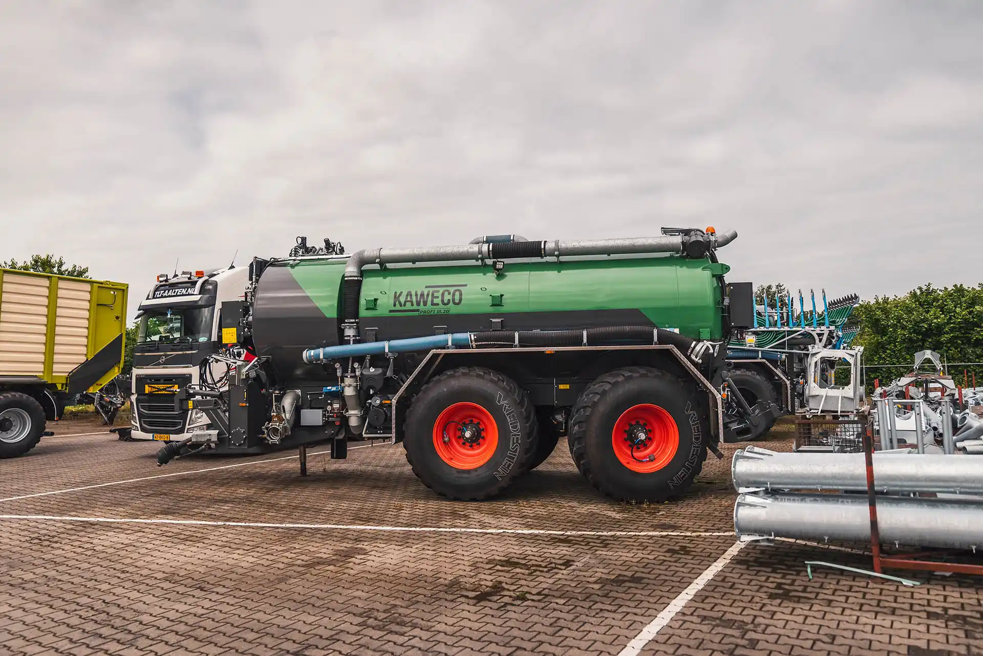 Reesink-Production-Tralert-landbouw-werktuigen (4)