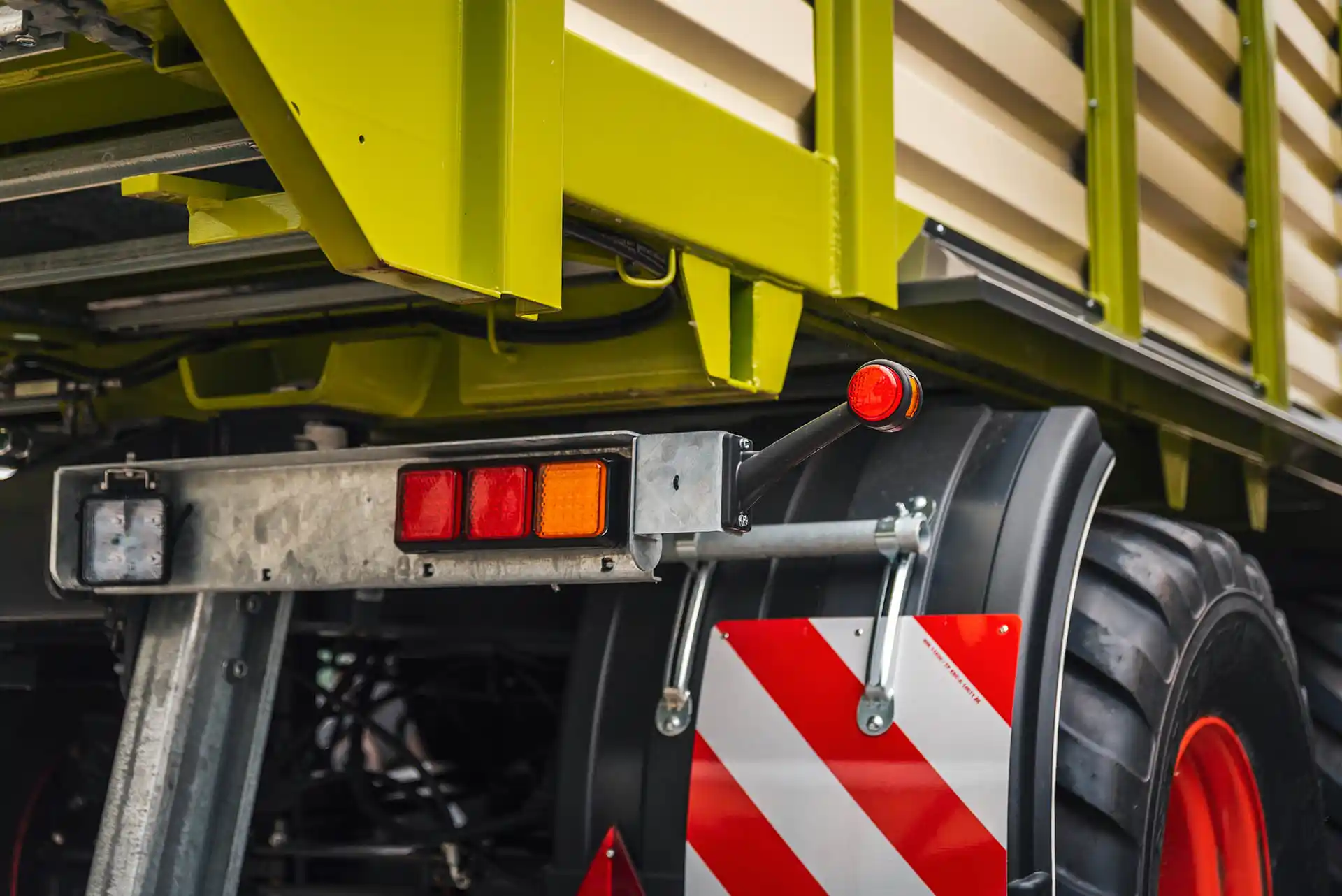 Reesink-Production-Tralert-landbouw-werktuigen (6)