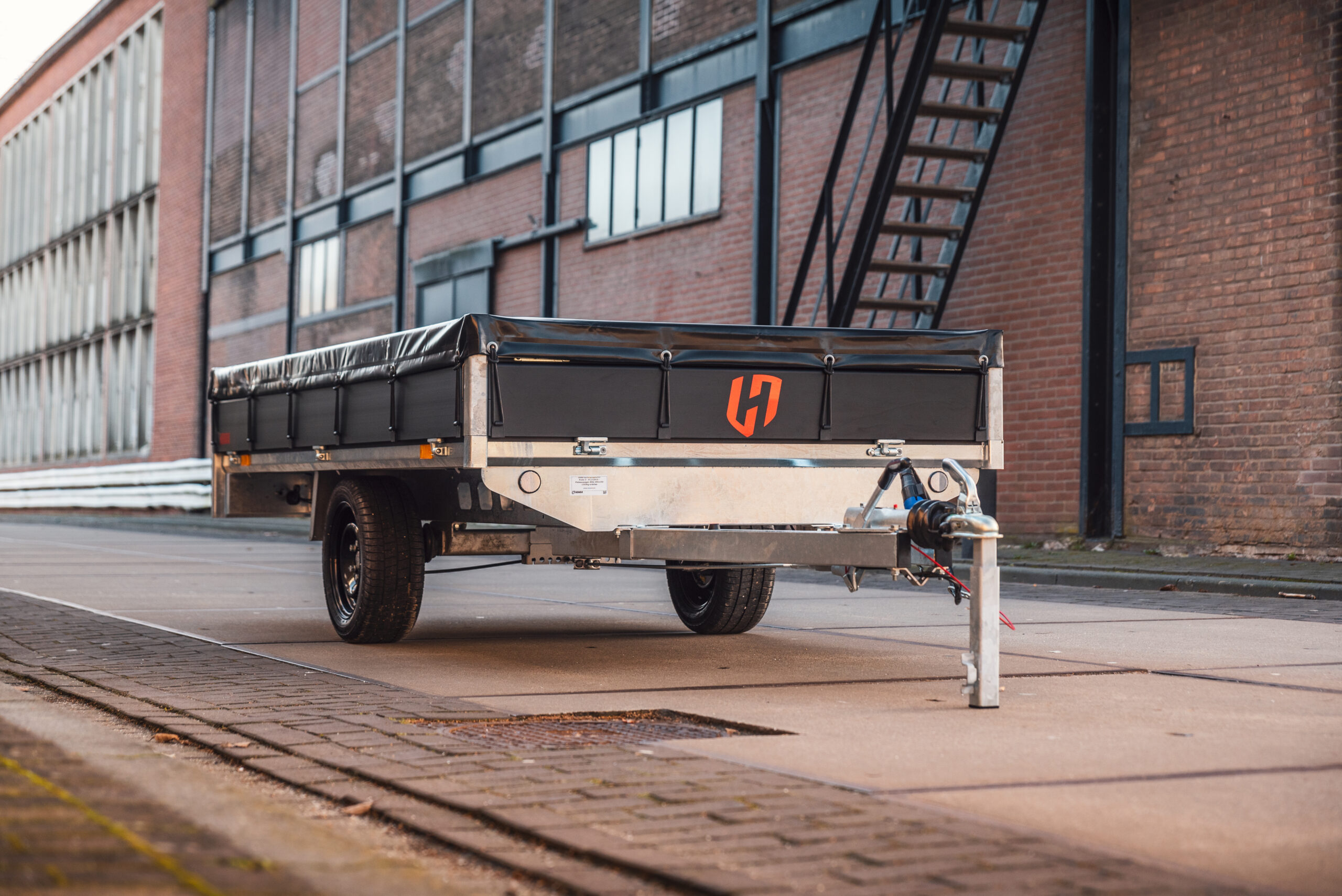 99-Henra-Aanhangwagen-1