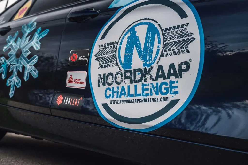 22-BMW-320d-F31-Touring-Geminus-LED-Bar-Noordkaap-verkleind