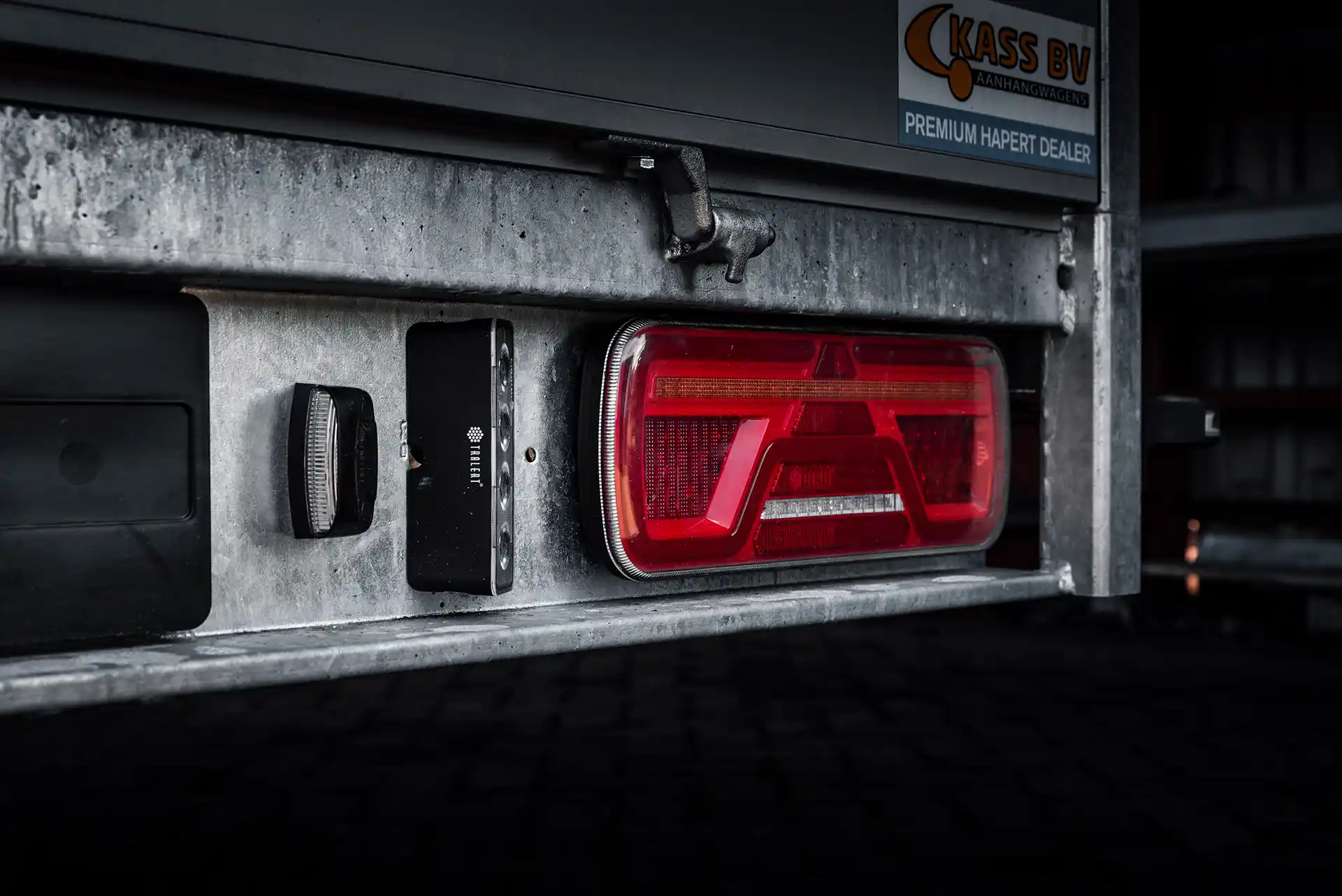 02-Hapert-Tralert-LED-verlichting-verkleind