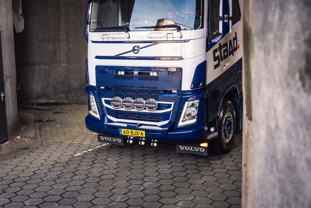 007-Volvo-truck-Staad-Tralert-fotoshoot-klein