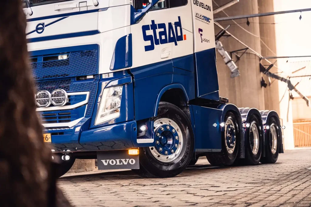 073-Volvo-truck-Staad-Tralert-fotoshoot-klein