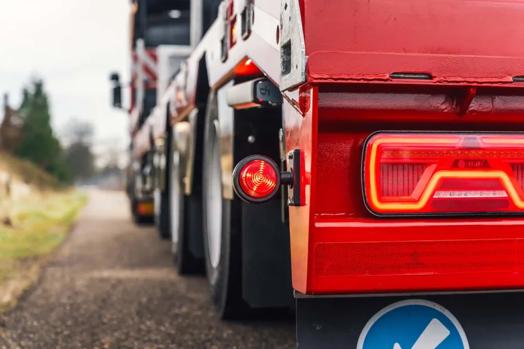 27-Lako-Semidieplader-Wessels-Transport-Rijssen-klein