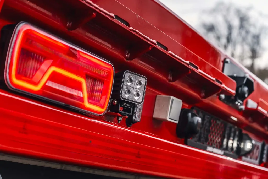 28-Lako-Semidieplader-Wessels-Transport-Rijssen-klein