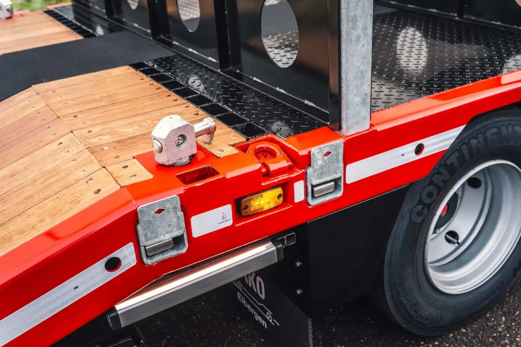 35-Lako-Semidieplader-Wessels-Transport-Rijssen-klein