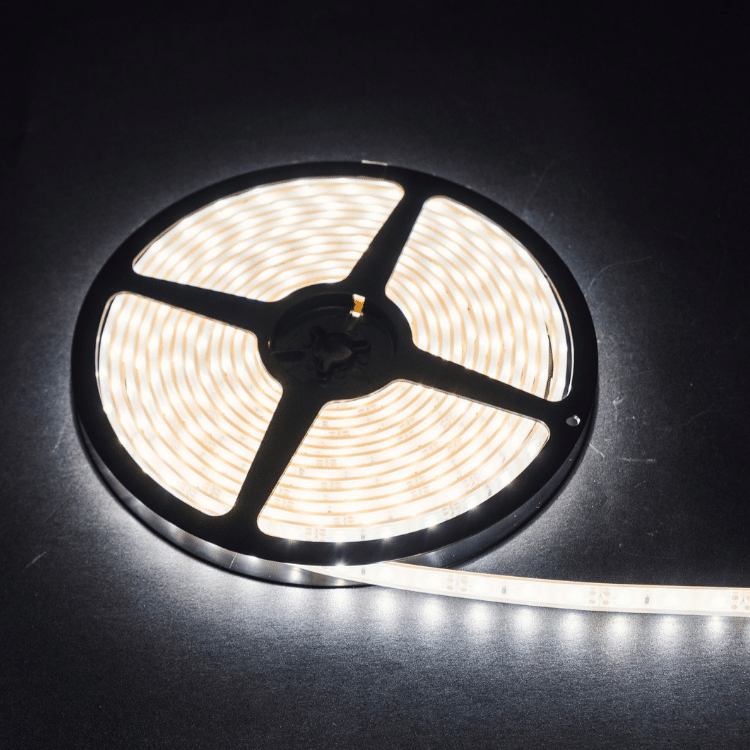 LED strip op rol 5m. | 24v | 1200 lumen per meter | 6000K | IP71 | BLS-5060W24V--BLS-5060W24V