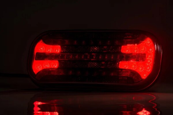 LED achterlicht met dynamisch knipperlicht | 12-24v | 5-PIN | VC-2300B5-FT-230 NT PM LED DI BAJONET 5PIN-VC-2300B5-8