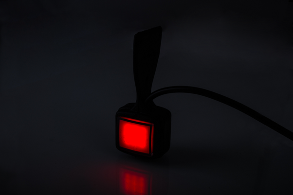 LED breedtelamp rechts rood-wit 12-24v 25cm kabel-LD 3115/P-MB-4902RW-6