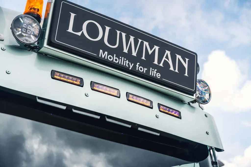 210-Louwman-Mercedes-Benz-Actros-Demo-klein