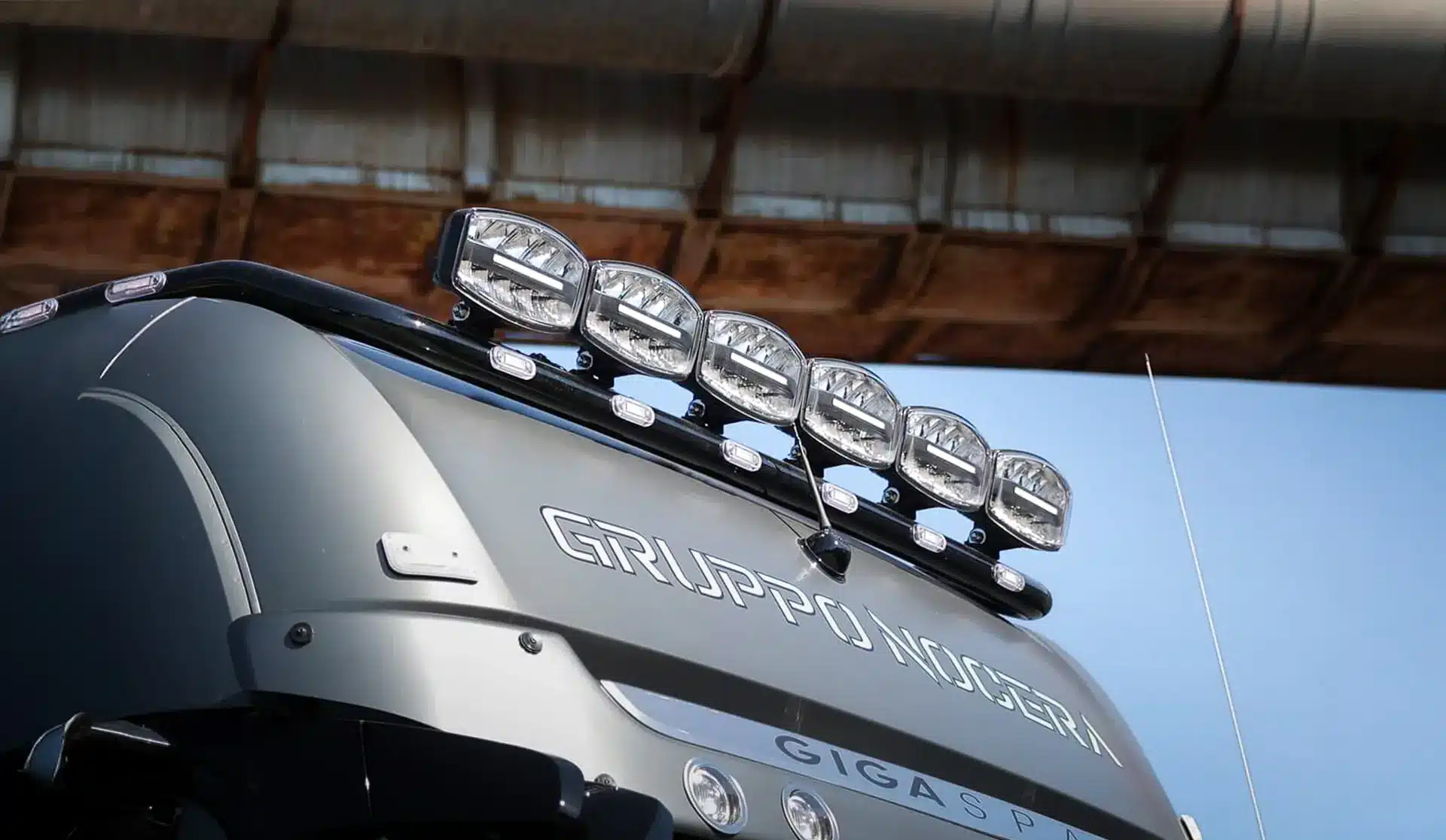 rino-custom-verstralers-atlas-banner (1)