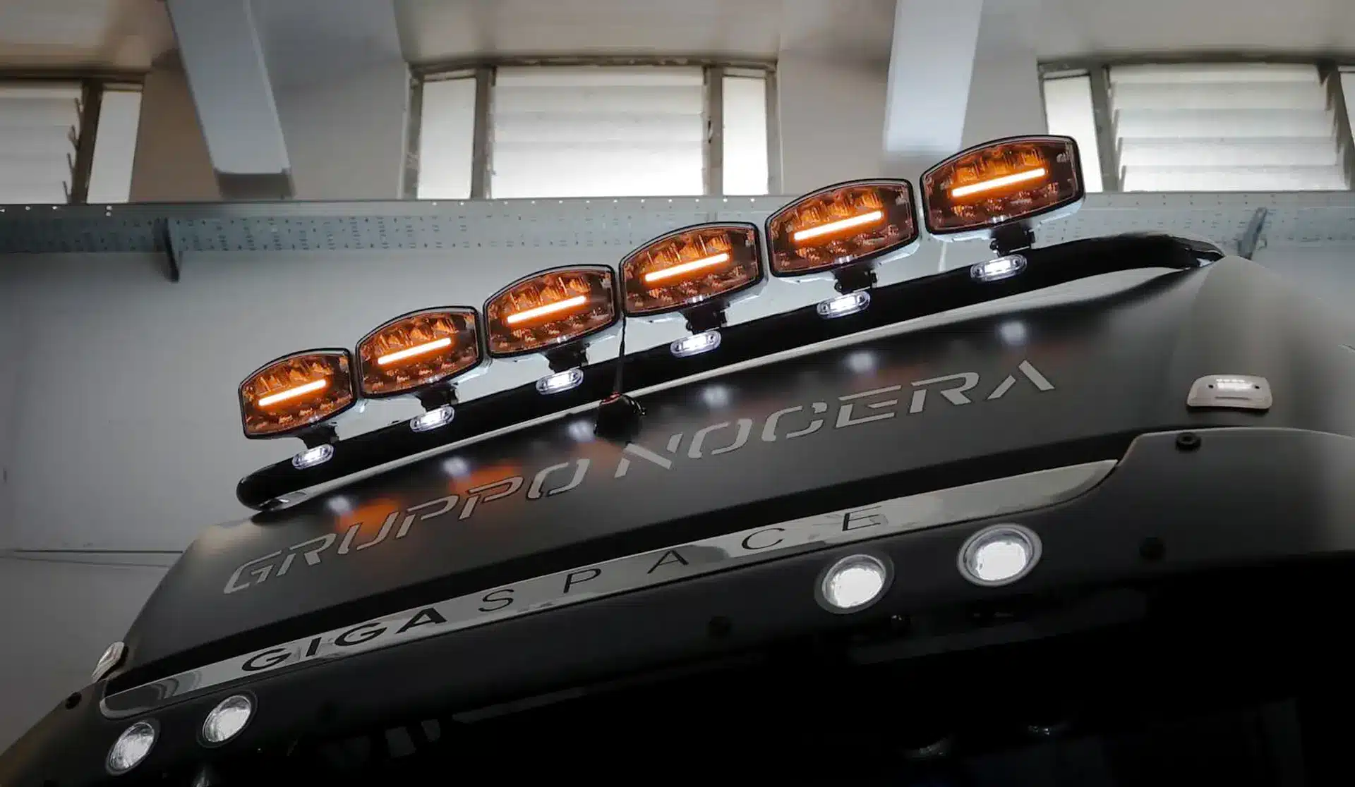 rino-custom-verstralers-atlas-banner (2)