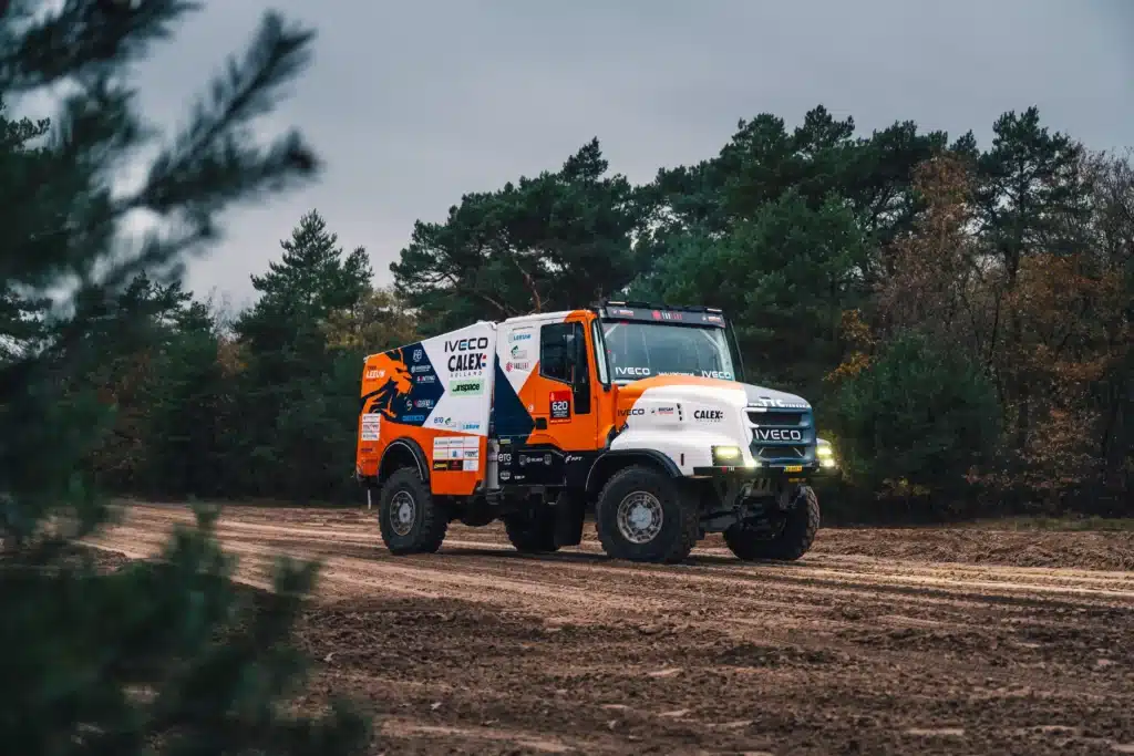 007-Iveco-Dakar-Truck-Leeuw-Rallysport