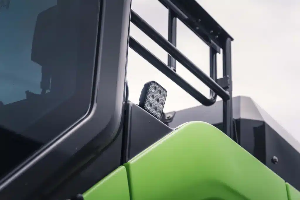 13-XCMG-XE270EV-1-klein-WR-4065V-werklamp