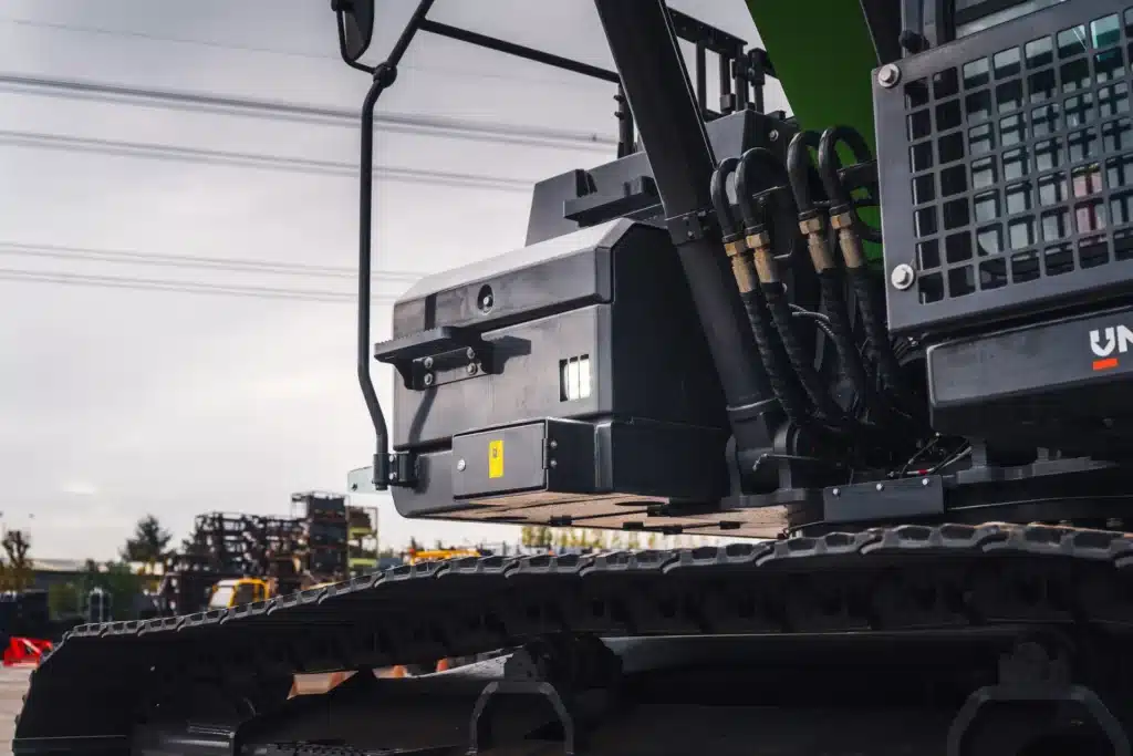 De-Heus-XCMG-XE270EV-1 (5)