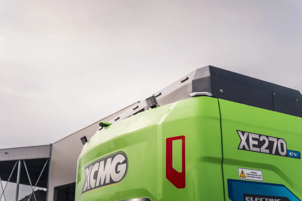 De-heus-XCMG-XE270EV-2 (2)