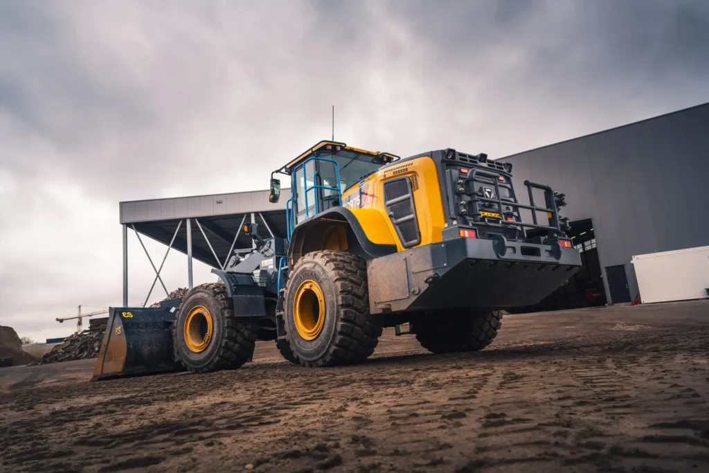 DeHeus-XCMG-XC975EV11-achterkant