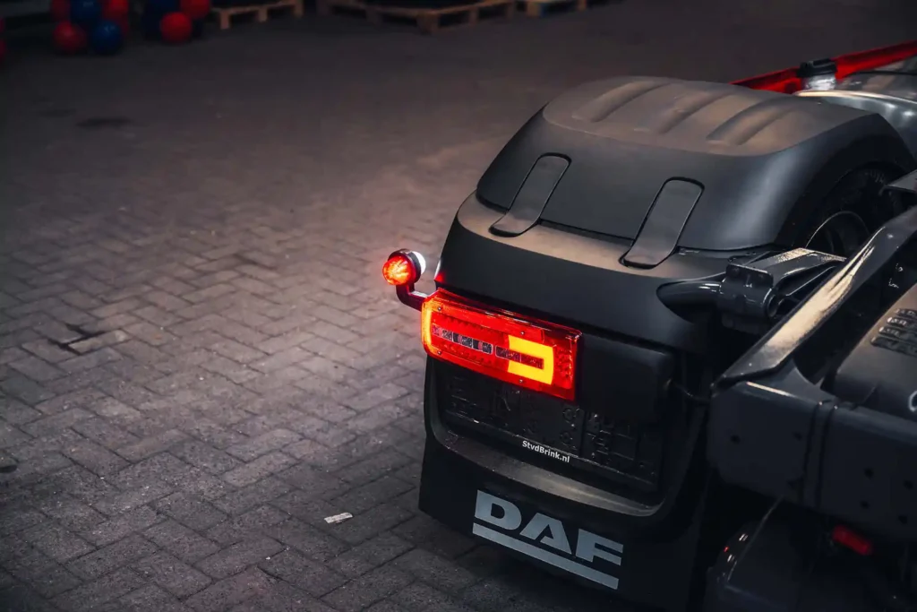 28-St-vd-Brink-80-jaar-DAF-TRALERT-klein