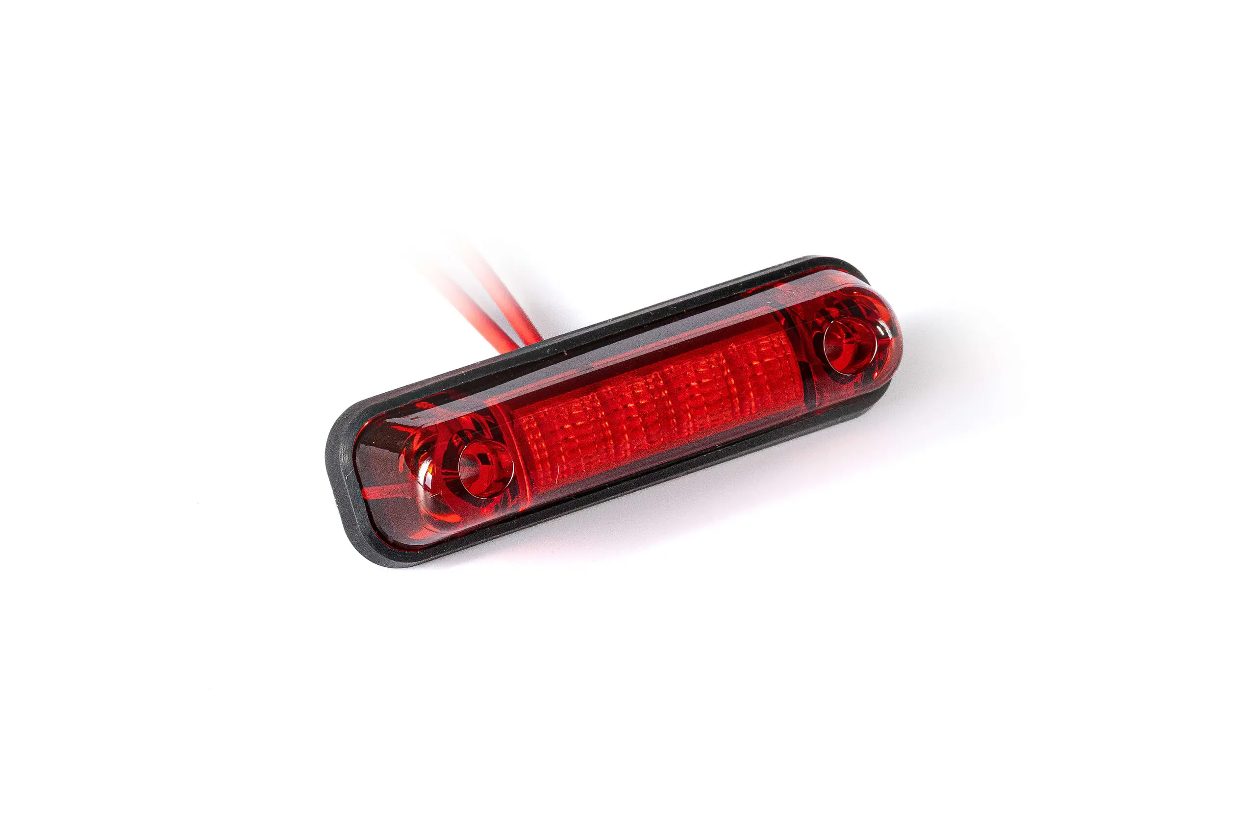 FT-081-C-LED-5a--scaled LED markeerlicht | rood | 12-24V | 0,15m. kabel | incl zwarte behuizing - Afbeelding 1