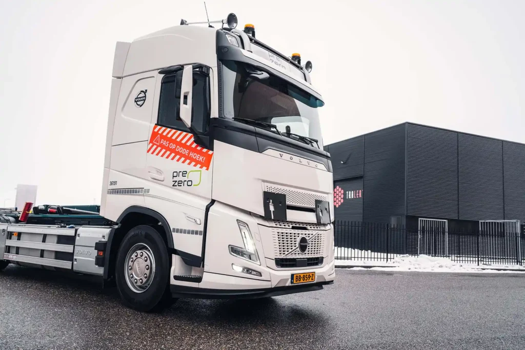091-Prezero-Volvo-FH-Aero-TRALERT-klein