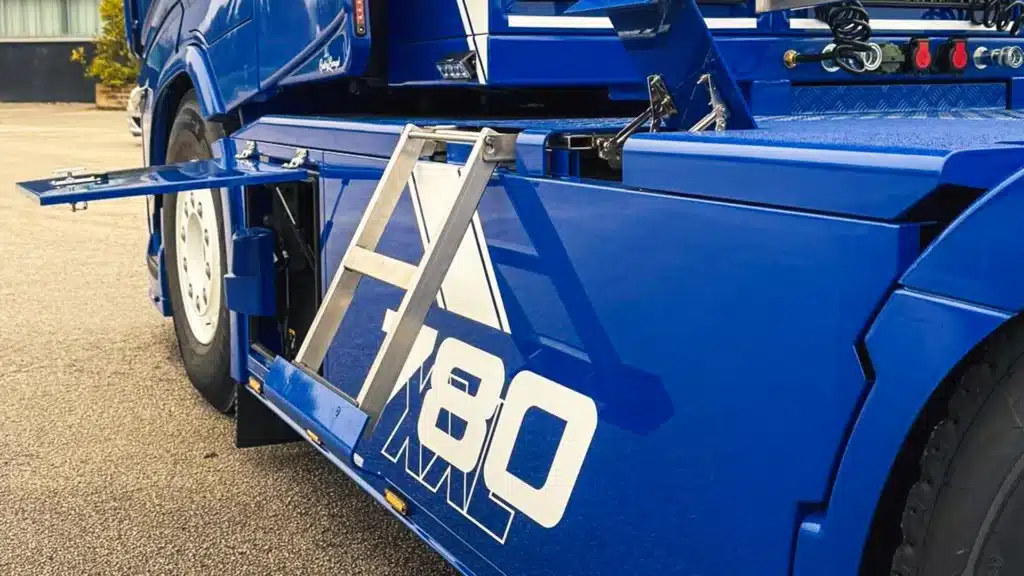 05-Gabry-Garage-Volvo-Olivry-project-1920x1080-ezgif.com-png-to-webp-converter