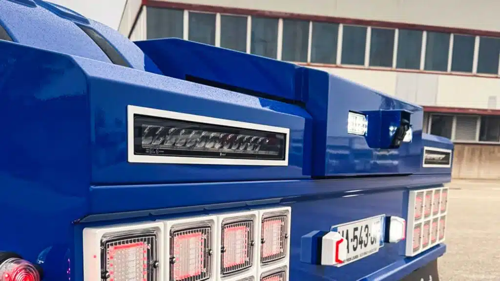 08-Gabry-Garage-Volvo-Olivry-project-1920x1080-ezgif.com-png-to-webp-converter