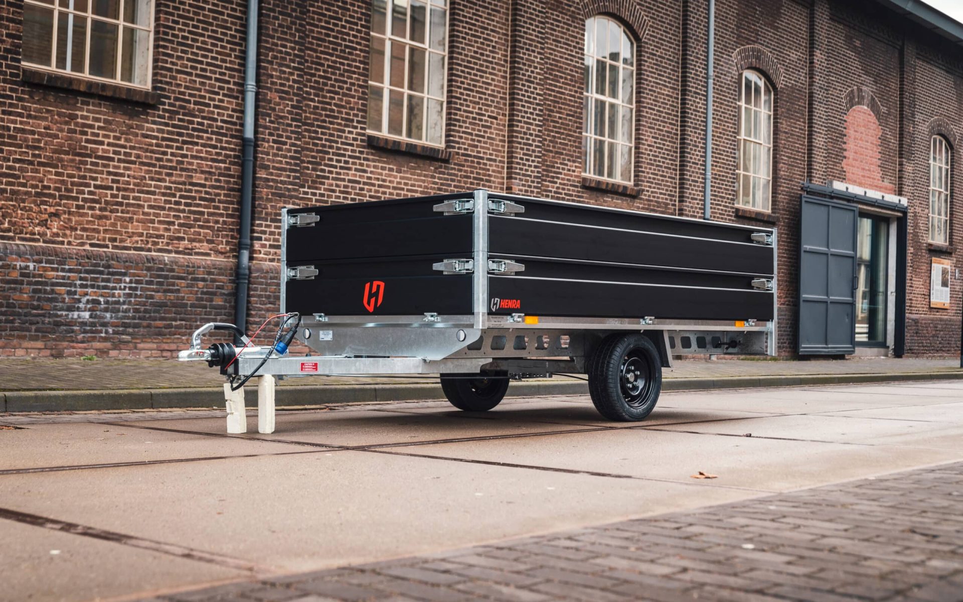 16-Henra-Aanhangwagen-1