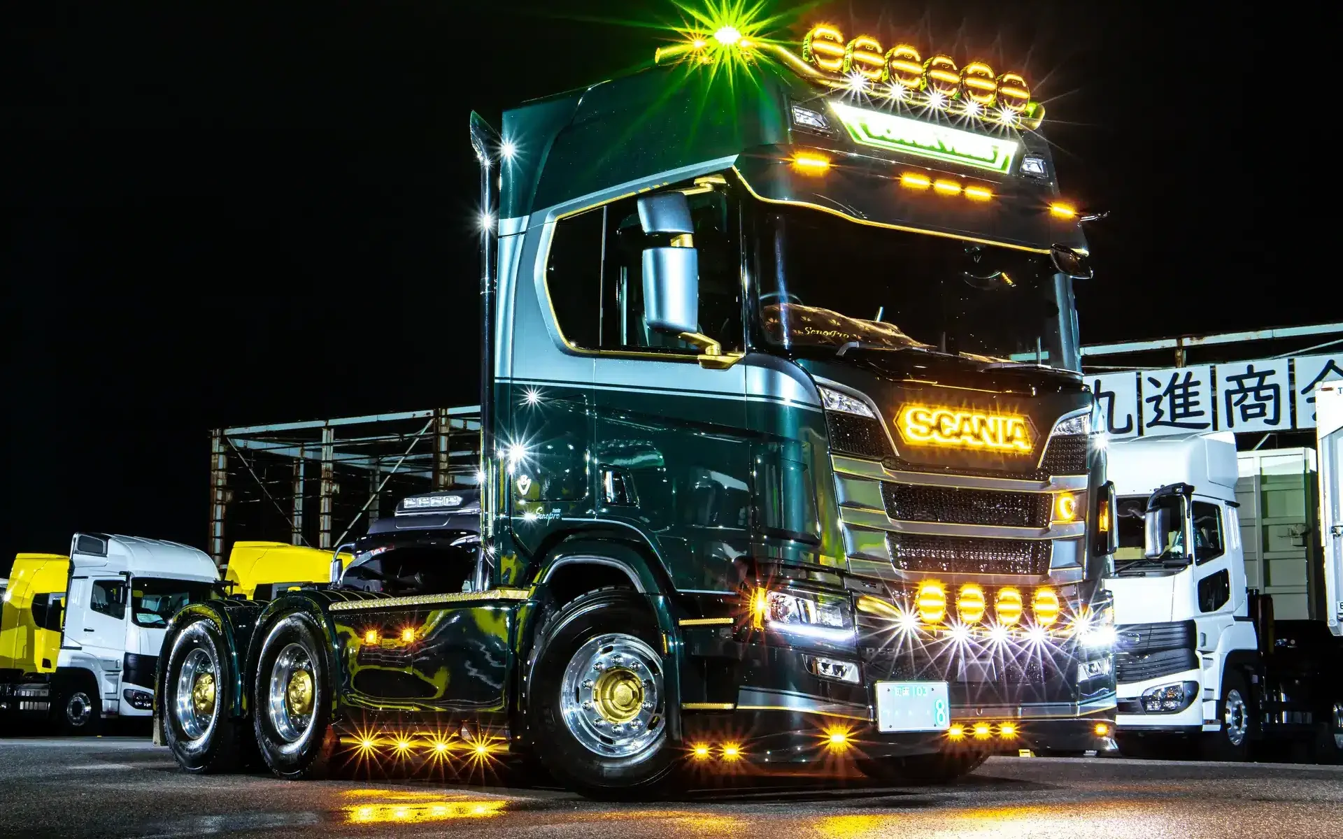 yamakawa3-ezgif.com-resize